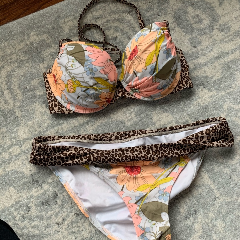 Victoria seceret swim